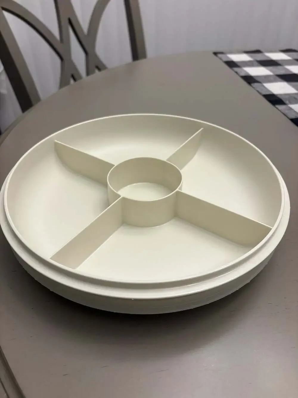 Vintage Tupperware 1708-6 Divided Serving Relish Tray with 1709-5 Lid